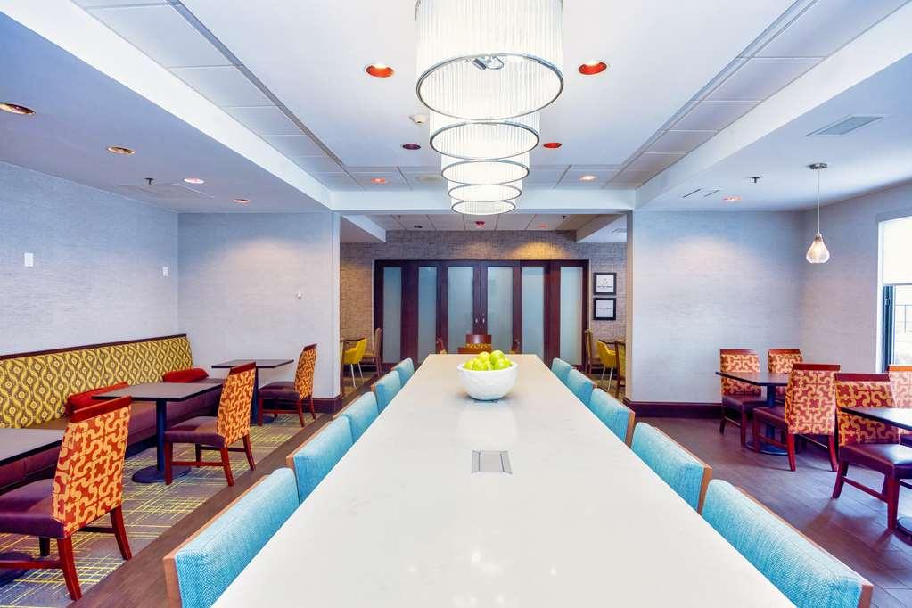 Hampton Inn Haverhill Restaurant foto